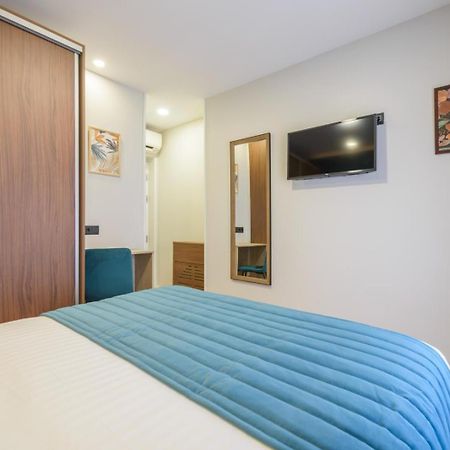 Hostal Sun Gate Madrid Exteriér fotografie