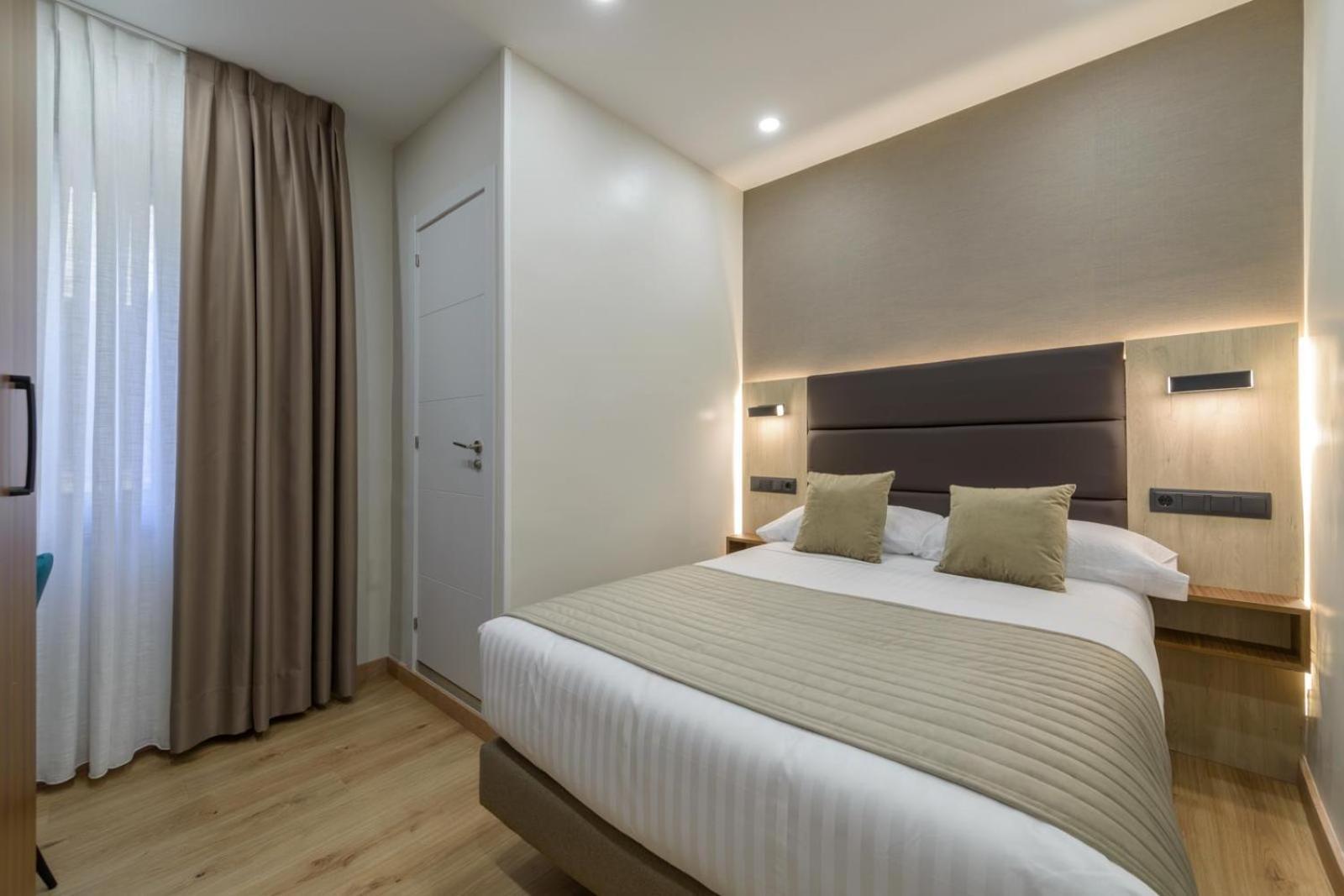 Hostal Sun Gate Madrid Exteriér fotografie